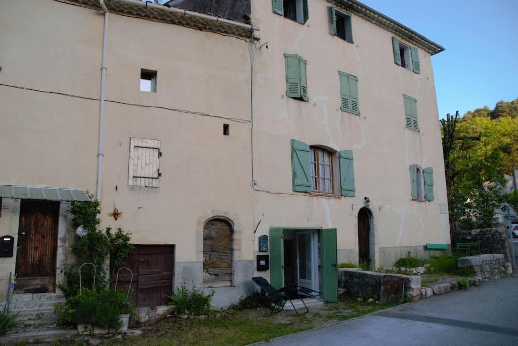 Confort Dans Maison De Caractere Apartment